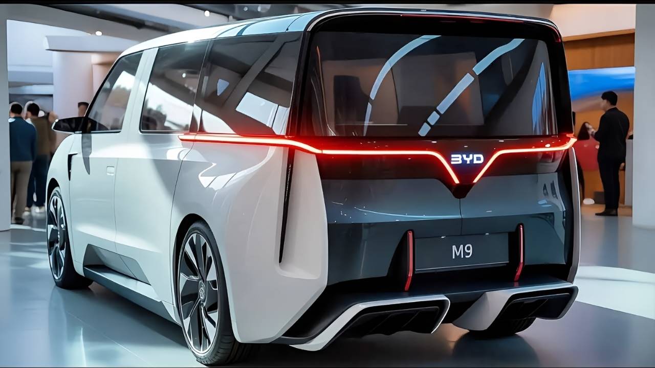 BYD M9 2026: La nueva van de lujo accesible con tecnología moderna y grandes prestaciones